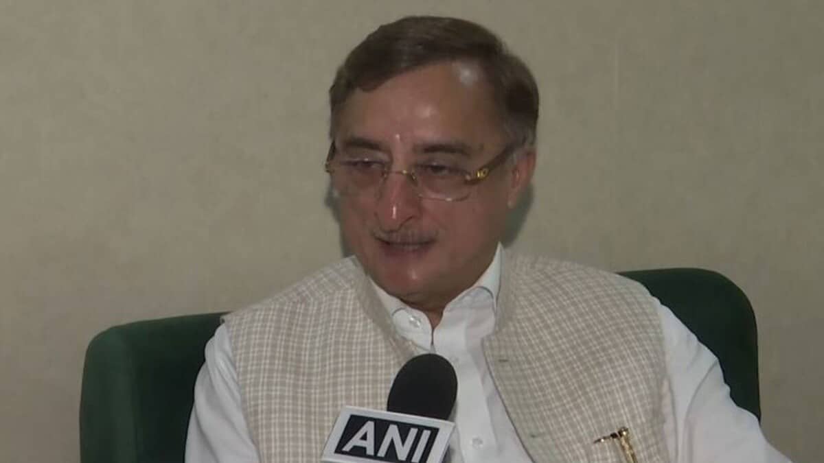 Vivek Tankha spoke about the return of democracy in the Datia Assembly constituency