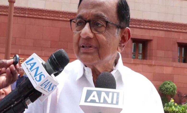 Uma nova variante do insulto Naxalitas de Dimagi P. Chidambaram ataca o BJP novamente