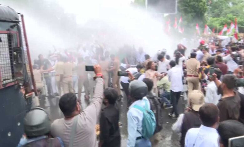 Youth Congress march over SIR controversy protest at Jantar Mantar