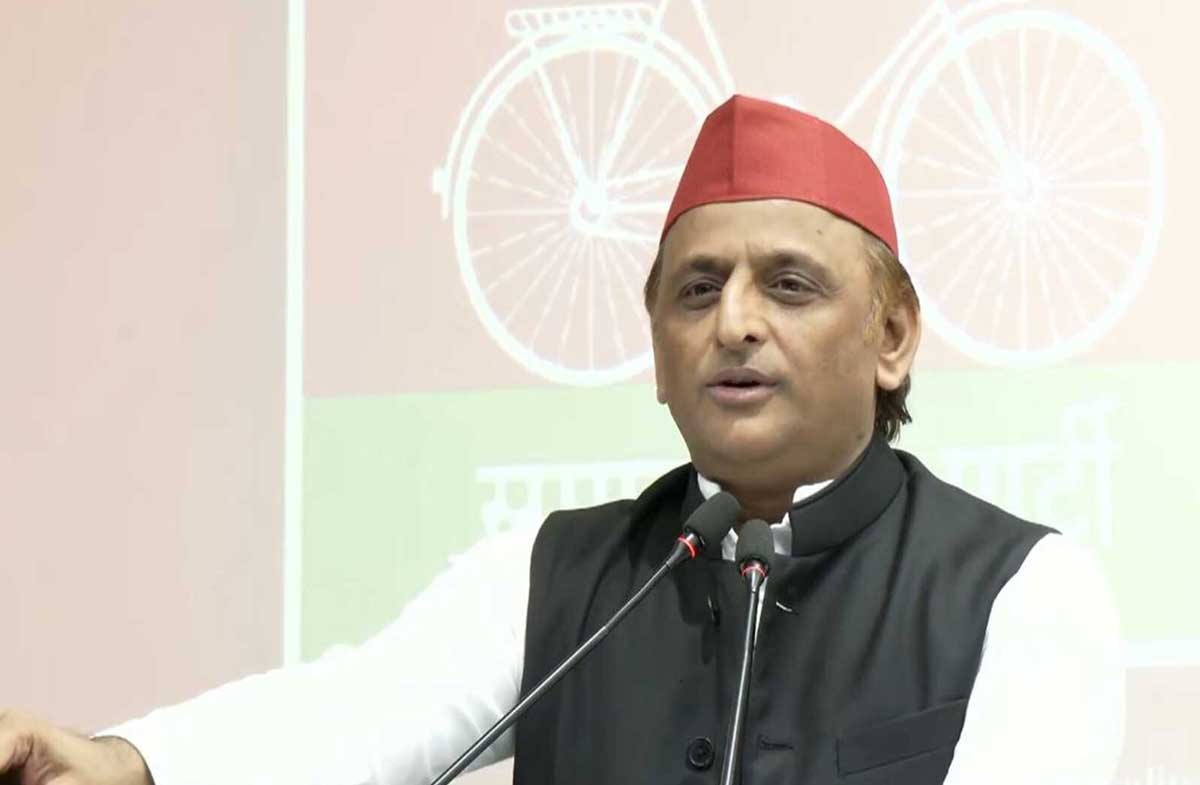 Akhilesh Yadav targeted the BJP over inflation and the depreciation of the rupee