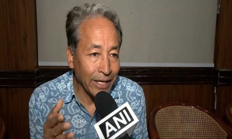Amid the CEC controversy, Sonam Wangchuk demanded a clean democracy.
