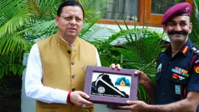 CM Dhami flags off four mountaineering expeditions of NIM