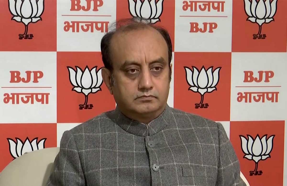 Sudhanshu Trivedi targets Rahul Gandhi over EC allegations