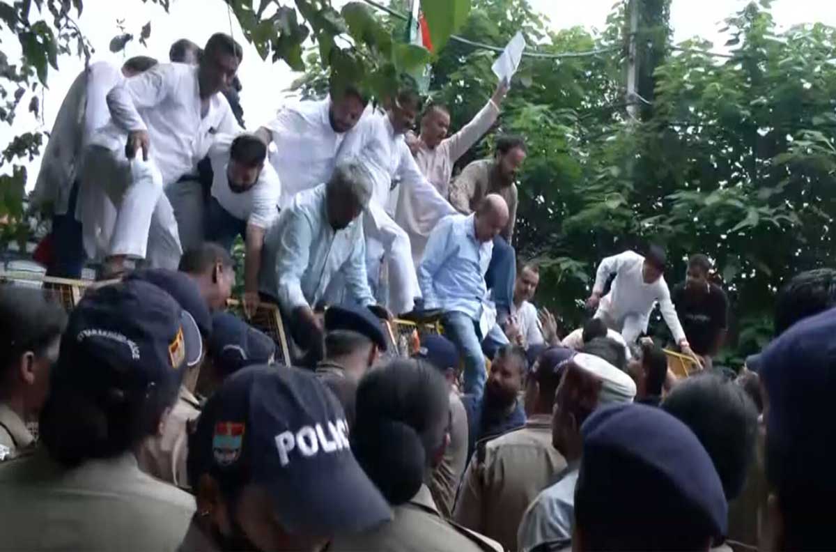 Uttarakhand Congress protests over the Haldwani purification incident