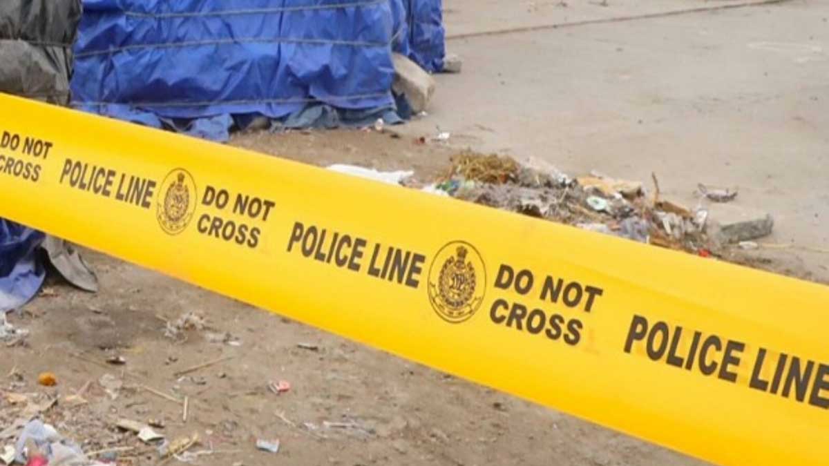 30 year old man stabbed to death in Delhi Dabri investigation underway