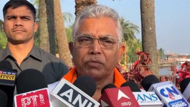 Dilip Ghosh lashes out at Rahul Gandhi and Kharge makes a major statement regarding the Congress