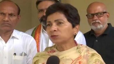 Kumari Selja targets the BJP raises questions over the arrest of Urmila Sanawar