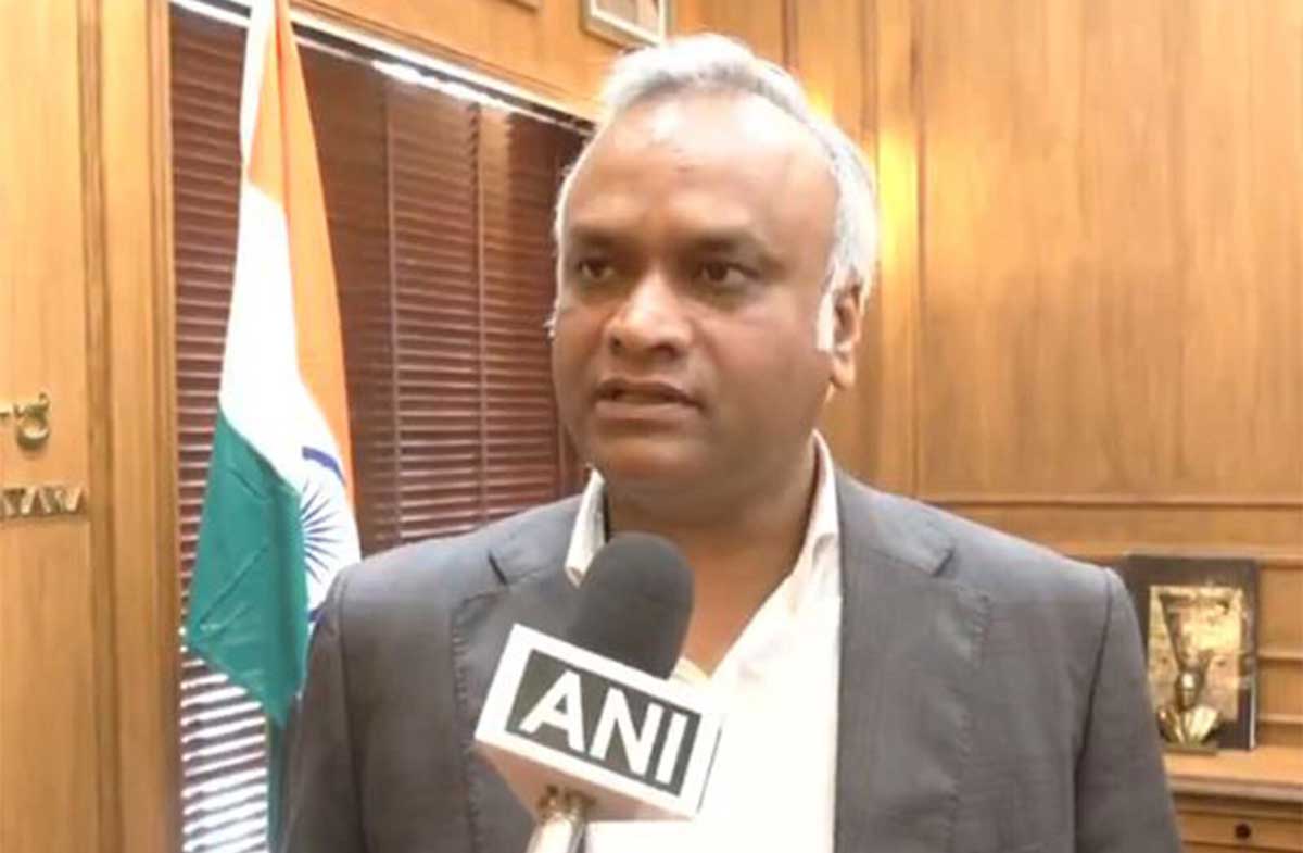 Priyank Kharge targets CEC alleges irregularities in Forms 6 and 7