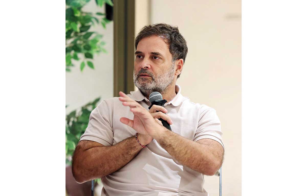 Rahul Gandhi targeted the state government over the floods in Bihar