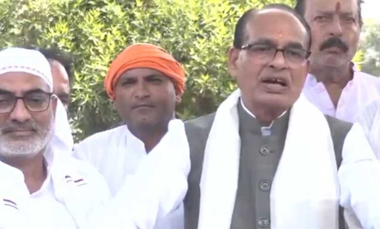 Shivraj Singh Chouhan Accuses Rahul Gandhi of Provoking Public