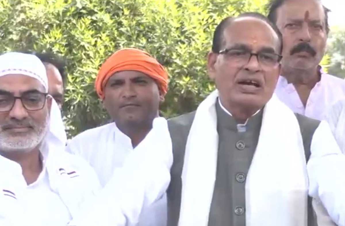 Shivraj Singh Chouhan Accuses Rahul Gandhi of Provoking Public